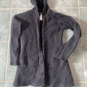 Patagonia wool button down sweater